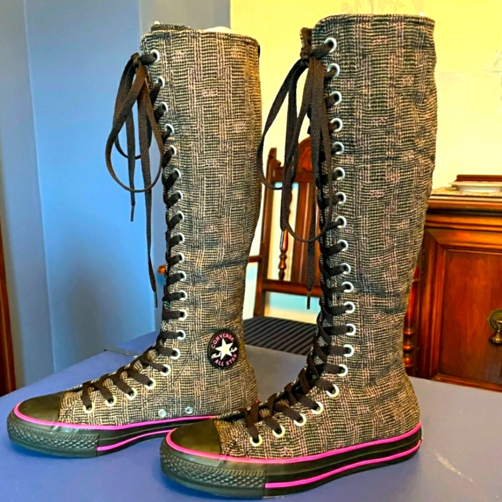 Knee High Converse All Star Chuck Taylor